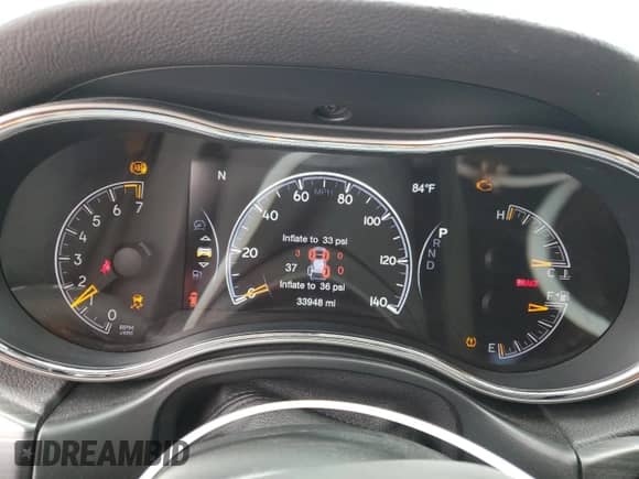 2019 Jeep Grand Cherokee Altitude с VIN 1C4RJFAG6KC818417, выставлен на аукционе Copart как лот 86082125 с пробегом 33 948 миль миль и Списание • Salvage title. История ставок и продаж доступна на DreamBid. Изображение 9.