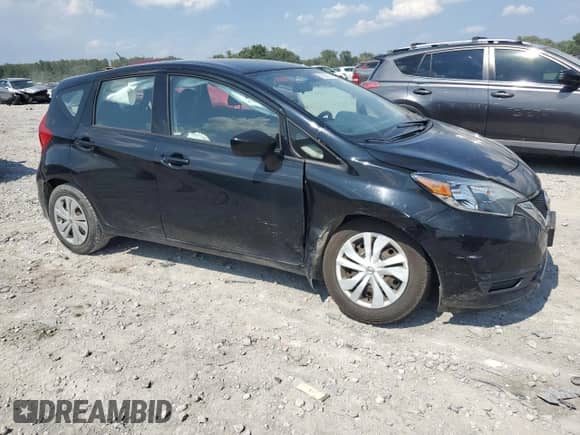 2018 Nissan Note S z VIN 3N1CE2CP6JL355412, wystawiony jako Copart lot #68363675 z przebiegiem 70 679 mil mil oraz Szkoda całkowita • Salvage title. Historia ofert i sprzedaży dostępna na DreamBid. Obrazek 4.