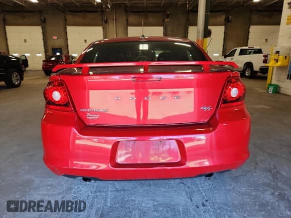 2012 Dodge Avenger R/T z VIN 1C3CDZBG4CN137681, wystawiony jako Copart lot #58344065 z przebiegiem 135 003 mil mil oraz Czysty tytuł • Clean title. Historia ofert i sprzedaży dostępna na DreamBid. Obrazek 6.
