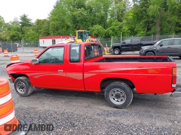 1995 Nissan Frontier with VIN 1N6SD16S2SC384115, listed as a IAAI auction lot 42232654 with 120,887 mi miles and . Bid and sale history available at DreamBid. Image 14.