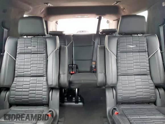 2024 Cadillac Escalade AWD V-Series с VIN 1GYS4HK93RR139940, выставлен на аукционе Copart как лот 55804095 с пробегом Не указан миль и Чистый • Clean title. История ставок и продаж доступна на DreamBid. Изображение 10.