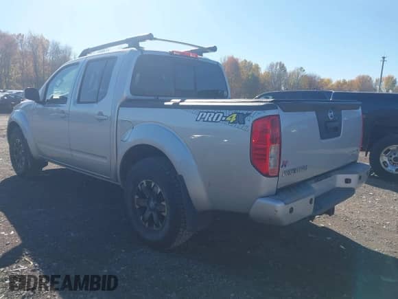2014 Nissan Frontier S with VIN 1N6AD0EV3EN767670, listed as a IAAI auction lot 43559431 with 127,853 mi miles and . Bid and sale history available at DreamBid. Image 3.