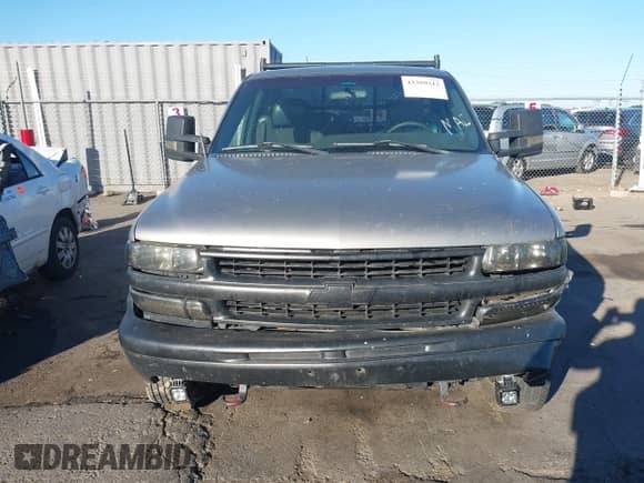 2001 Chevrolet Silverado 1500 with VIN 1GCEC14W31Z296341, listed as a IAAI auction lot 43359515 with 160,697 mi miles and . Bid and sale history available at DreamBid. Image 13.