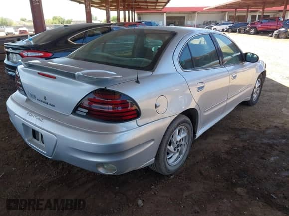 2003 Pontiac Grand Am SE1 с VIN 1G2NF52E83C299772, выставлен на аукционе IAAI как лот 42796643 с пробегом 83 909 миль миль и . История ставок и продаж доступна на DreamBid. Изображение 4.