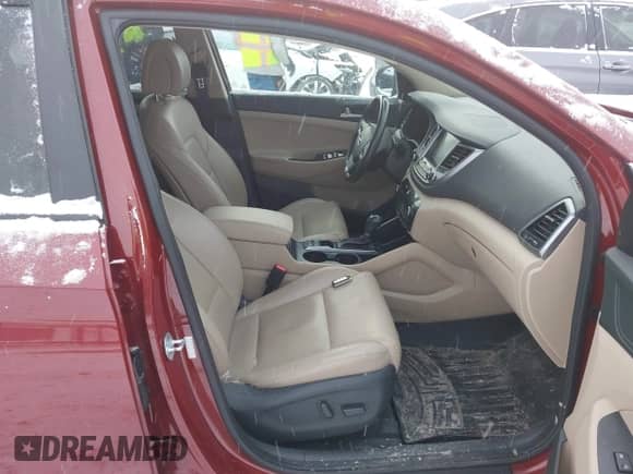 2018 Hyundai Tucson SEL z VIN KM8J3CA4XJU774261, wystawiony jako IAAI lot #41628142 z przebiegiem 60 858 mil mil oraz . Historia ofert i sprzedaży dostępna na DreamBid. Obrazek 5.