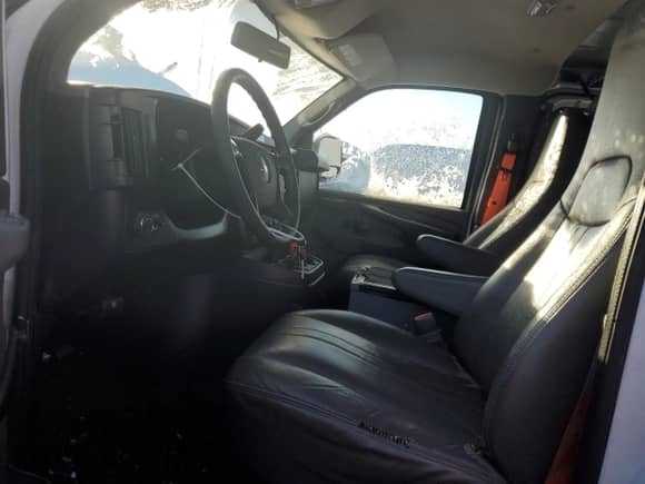 2013 Chevrolet Express Cargo with VIN 1GCWGFCAXD1903768, listed as a Copart auction lot 70606255 with 145,022 mi miles and Clean title. Bid and sale history available at DreamBid. Image 7.