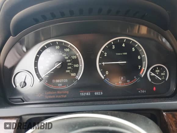 2013 BMW 7 Series 750i xDrive with VIN WBAYB6C56DC997949, listed as a Copart auction lot 70722585 with 152,183 mi miles and Clean title. Bid and sale history available at DreamBid. Image 9.