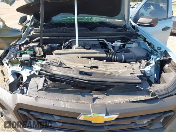 2025 Chevrolet Colorado 2WD Work Truck with VIN 1GCPSBEK0S1188398, listed as a IAAI auction lot 43130664 with 8,364 mi miles and . Bid and sale history available at DreamBid. Image 10.