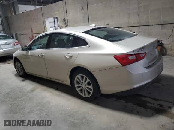 2016 Chevrolet Malibu LT z VIN 1G1ZE5ST6GF207019, wystawiony jako Copart lot #86192175 z przebiegiem 109 816 mil mil oraz Czysty tytuł • Clean title. Historia ofert i sprzedaży dostępna na DreamBid. Obrazek 2.