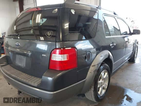 2007 Ford Freestyle SEL с VIN 1FMZK02187GA06035, выставлен на аукционе IAAI как лот 42826918 с пробегом 232 943 миль миль и . История ставок и продаж доступна на DreamBid. Изображение 4.