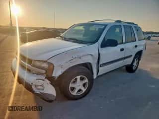 2002 Chevrolet TrailBlazer LTZ with VIN 1GNDT13S922181772, listed as a Copart auction lot 80696325 with 174,705 mi miles and Salvage title. Bid and sale history available at DreamBid. Image 1.