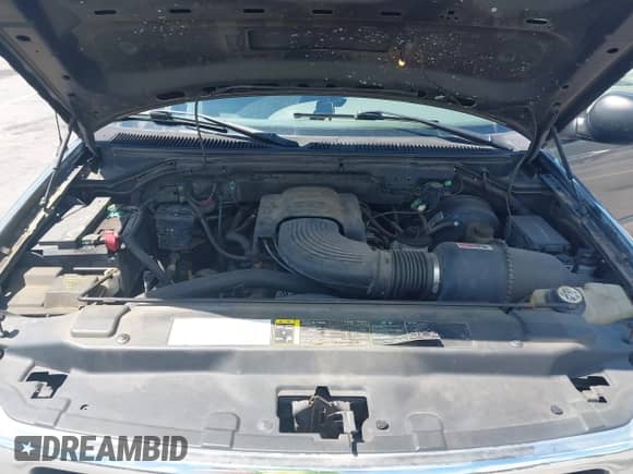 2004 Ford F-150 XL with VIN 2FTRX17W94CA33693, listed as a IAAI auction lot 42522834 with Not provided miles and . Bid and sale history available at DreamBid. Image 10.