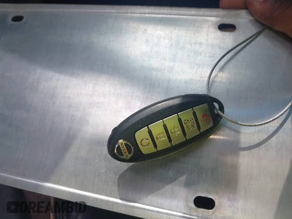 2014 Nissan Pathfinder S с VIN 5N1AR2MM2EC683338, выставлен на аукционе IAAI как лот 42172053 с пробегом 269 742 миль миль и . История ставок и продаж доступна на DreamBid. Изображение 11.