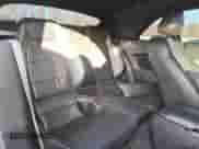 2018 Ford Mustang GT Premium z VIN 1FATP8FF0J5142717, wystawiony jako Copart lot #47131405 z przebiegiem 75 092 mil mil oraz Czysty tytuł • Clean title. Historia ofert i sprzedaży dostępna na DreamBid. Obrazek 10.