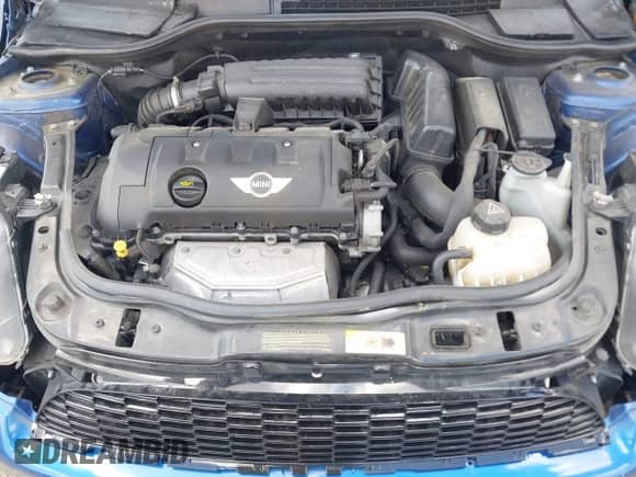 2012 MINI Hardtop with VIN WMWSU3C51CT543315, listed as a IAAI auction lot 42802820 with 156,549 mi miles and . Bid and sale history available at DreamBid. Image 10.