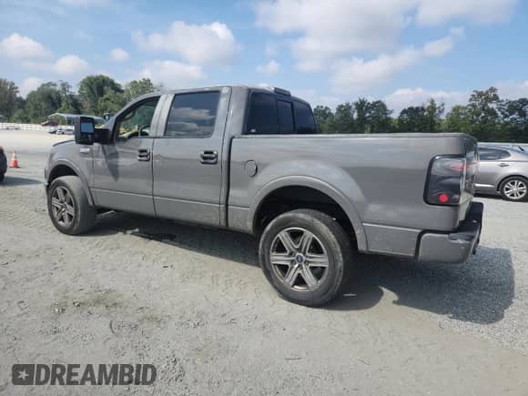 2004 Ford F-150 XLT z VIN 1FTPW14514KD61000, wystawiony jako Copart lot #80897495 z przebiegiem 345 686 mil mil oraz Szkoda całkowita • Salvage title. Historia ofert i sprzedaży dostępna na DreamBid. Obrazek 2.