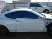 2013 Hyundai Genesis Coupe Grand Touring с VIN KMHHU6KJ5DU097433, выставлен на аукционе IAAI как лот 41266271 с пробегом 116 871 миль миль и . История ставок и продаж доступна на DreamBid. Изображение 14.