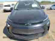 2023 Chevrolet Bolt EUV LT z VIN 1G1FY6S06P4135918, wystawiony jako IAAI lot #43174597 z przebiegiem 89 399 mil mil oraz . Historia ofert i sprzedaży dostępna na DreamBid. Obrazek 6.