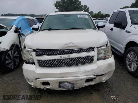 2010 Chevrolet Suburban LTZ с VIN 1GNUCKE03AR279509, выставлен на аукционе Copart как лот 58542045 с пробегом 255 821 миль миль и Списание • Salvage title. История ставок и продаж доступна на DreamBid. Изображение 5.