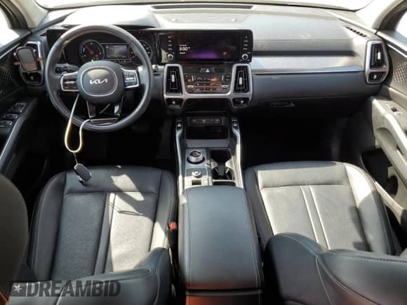 2023 Kia Sorento EX with VIN KNDRH4LGXP5194632, listed as a Copart auction lot 58979545 with 23,591 mi miles and Salvage title. Bid and sale history available at DreamBid. Image 8.