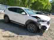 2019 Hyundai Tucson Night Edition с VIN KM8J33AL9KU895694, выставлен на аукционе Copart как лот 53613985 с пробегом 199 224 миль миль и Списание • Salvage title. История ставок и продаж доступна на DreamBid. Изображение 4.