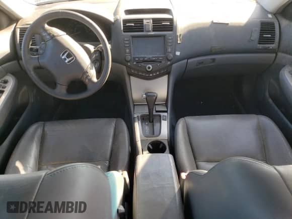 2005 Honda Accord EX-L with VIN 1HGCM66835A046992, listed as a Copart auction lot 90432695 with Not provided miles and Non repairable. Bid and sale history available at DreamBid. Image 8.