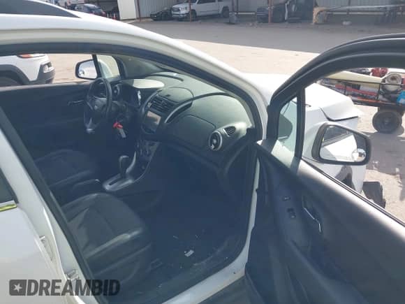 2016 Chevrolet Trax LT с VIN 3GNCJLSB4GL265227, выставлен на аукционе IAAI как лот 43388645 с пробегом 89 833 миль миль и . История ставок и продаж доступна на DreamBid. Изображение 5.