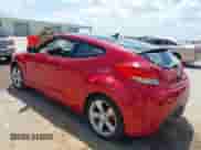 2014 Hyundai Veloster с VIN KMHTC6AD7EU189136, выставлен на аукционе IAAI как лот 42567617 с пробегом 137 688 миль миль и . История ставок и продаж доступна на DreamBid. Изображение 3.