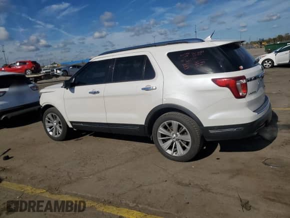 2018 Ford Explorer Limited z VIN 1FM5K8F83JGC84188, wystawiony jako Copart lot #86171685 z przebiegiem 84 976 mil mil oraz Czysty tytuł • Clean title. Historia ofert i sprzedaży dostępna na DreamBid. Obrazek 2.