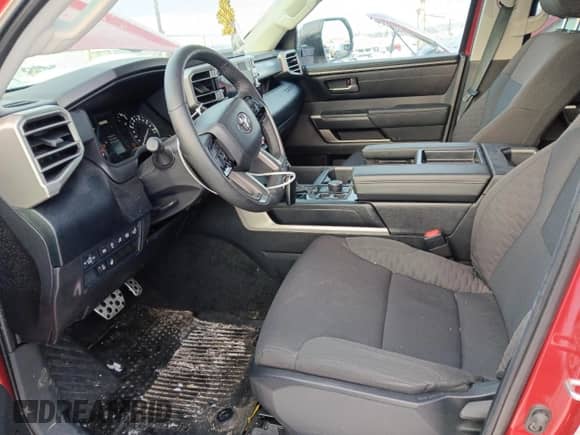 2024 Toyota Tundra SR5 with VIN 5TFLA5EC6RX034121, listed as a Copart auction lot 44692785 with 8,255 mi miles and Salvage title. Bid and sale history available at DreamBid. Image 7.