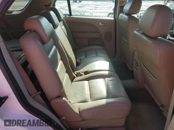 2007 Ford Freestyle SEL с VIN 1FMZK05187GA09013, выставлен на аукционе Copart как лот 71245684 с пробегом 185 059 миль миль и Чистый • Clean title. История ставок и продаж доступна на DreamBid. Изображение 11.