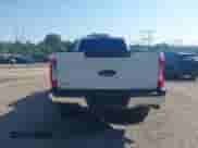 2019 Ford F-250 XL z VIN 1FT7X2B67KEF31158, wystawiony jako IAAI lot #42540194 z przebiegiem 60 342 mil mil oraz . Historia ofert i sprzedaży dostępna na DreamBid. Obrazek 17.