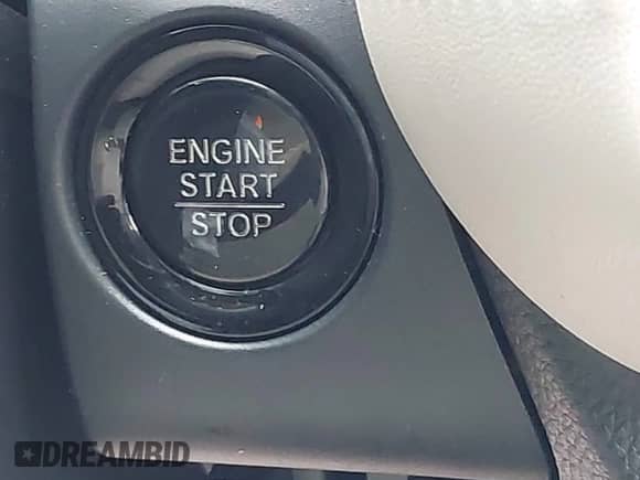 2025 Honda HR-V LX with VIN 3CZRZ2H39SM797074, listed as a IAAI auction lot 43042773 with 2,450 mi miles and . Bid and sale history available at DreamBid. Image 11.