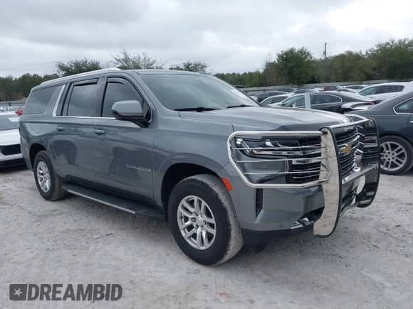 2022 Chevrolet Suburban LT z VIN 1GNSCCKD2NR147903, wystawiony jako IAAI lot #41544099 z przebiegiem 102 016 mil mil oraz . Historia ofert i sprzedaży dostępna na DreamBid. Obrazek 1.