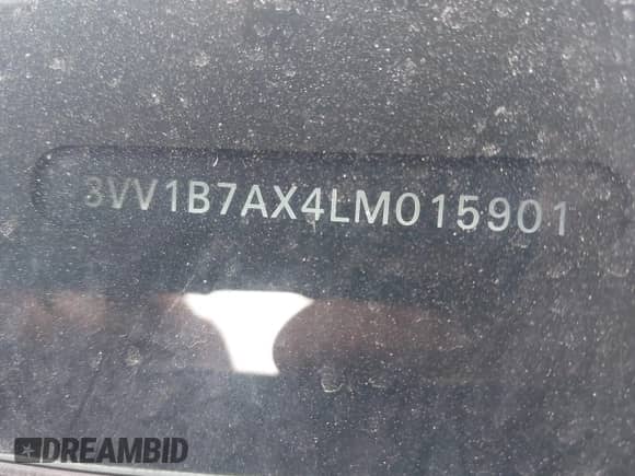 2020 Volkswagen Tiguan S с VIN 3VV1B7AX4LM015901, выставлен на аукционе IAAI как лот 43328804 с пробегом 94 638 миль миль и . История ставок и продаж доступна на DreamBid. Изображение 9.