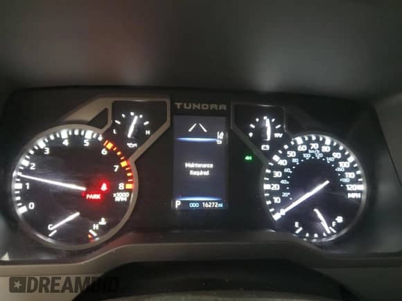 2022 Toyota Tundra SR5 with VIN 5TFLA5DB2NX027458, listed as a Copart auction lot 43463833 with 16,272 mi miles and . Bid and sale history available at DreamBid. Image 9.