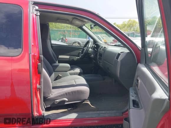 2005 Chevrolet Colorado LS Z71 с VIN 1GCDT196258122275, выставлен на аукционе IAAI как лот 42241504 с пробегом 125 998 миль миль и . История ставок и продаж доступна на DreamBid. Изображение 5.