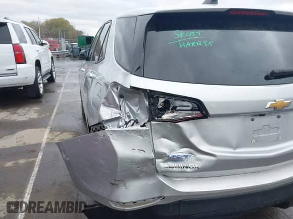 2022 Chevrolet Equinox LS z VIN 3GNAXSEV9NS175452, wystawiony jako IAAI lot #41855880 z przebiegiem 28 539 mil mil oraz . Historia ofert i sprzedaży dostępna na DreamBid. Obrazek 18.