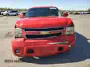 2009 Chevrolet Suburban 1LT z VIN 1GNFC26019R240260, wystawiony jako Copart lot #73403784 z przebiegiem 225 572 mil mil oraz Szkoda całkowita • Salvage title. Historia ofert i sprzedaży dostępna na DreamBid. Obrazek 5.