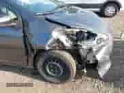 2015 Toyota Prius One z VIN JTDKDTB39F1096378, wystawiony jako IAAI lot #42947064 z przebiegiem 174 105 mil mil oraz . Historia ofert i sprzedaży dostępna na DreamBid. Obrazek 6.