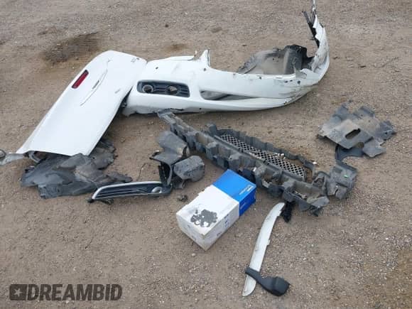 2014 Chrysler 300 S с VIN 2C3CCABT2EH222192, выставлен на аукционе IAAI как лот 42322545 с пробегом 158 764 миль миль и . История ставок и продаж доступна на DreamBid. Изображение 12.