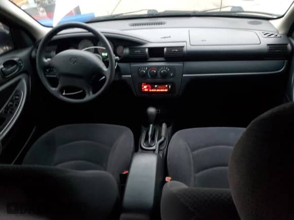 2004 Dodge Stratus SE with VIN 1B3EL36R84N302084, listed as a Copart auction lot 85538554 with 103,776 mi miles and Salvage title. Bid and sale history available at DreamBid. Image 8.