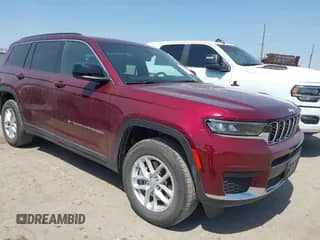 2025 Jeep Grand Cherokee Laredo with VIN 1C4RJJAG6S8650073, listed as a IAAI auction lot 42705948 with 7,502 mi miles and . Bid and sale history available at DreamBid. Image 1.