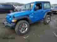 2021 Jeep Wrangler Sport S с VIN 1C4GJXAG2MW762104, выставлен на аукционе Copart как лот 46620845 с пробегом 56 799 миль миль и Списание • Salvage title. История ставок и продаж доступна на DreamBid. Изображение 1.