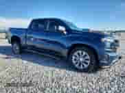 2021 Chevrolet Silverado 1500 z VIN 1GCPWDET3MZ325878, wystawiony jako Copart lot #59348065 z przebiegiem 94 525 mil mil oraz Szkoda całkowita • Salvage title. Historia ofert i sprzedaży dostępna na DreamBid. Obrazek 4.