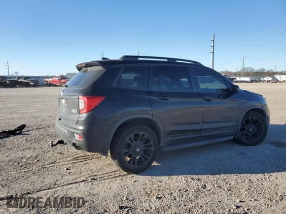 2020 Honda Passport Touring with VIN 5FNYF8H9XLB005604, listed as a Copart auction lot 41434575 with 105,337 mi miles and Clean title. Bid and sale history available at DreamBid. Image 3.