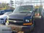 2006 Chevrolet City Express Cargo z VIN 1GAGG25U161237173, wystawiony jako IAAI lot #42158824 z przebiegiem Nie podano mil oraz . Historia ofert i sprzedaży dostępna na DreamBid. Obrazek 6.