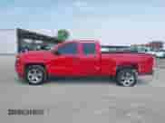 2017 Chevrolet Silverado 1500 Custom с VIN 1GCRCPEC1HZ332692, выставлен на аукционе IAAI как лот 43062790 с пробегом 145 019 миль миль и . История ставок и продаж доступна на DreamBid. Изображение 14.