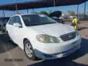 2004 Toyota Corolla CE z VIN 1NXBR32E14Z319846, wystawiony jako IAAI lot #43461526 z przebiegiem 183 920 mil mil oraz . Historia ofert i sprzedaży dostępna na DreamBid. Obrazek 1.