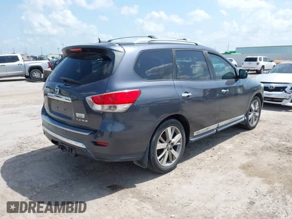 2014 Nissan Pathfinder SL z VIN 5N1AR2MN7EC607770, wystawiony jako IAAI lot #42557588 z przebiegiem 151 672 mil mil oraz . Historia ofert i sprzedaży dostępna na DreamBid. Obrazek 4.